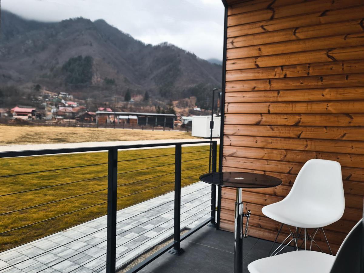 Complex Lunlo Village Brezoi Kültér fotó