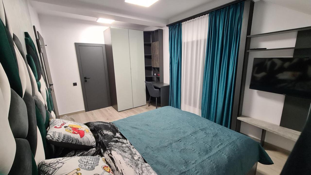 Complex Lunlo Village Brezoi Kültér fotó